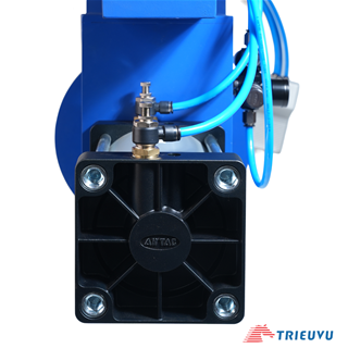 Máy đóng nắp thùng nhựa 20L khí nén