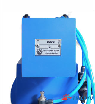 Máy đóng nắp thùng nhựa 20L khí nén
