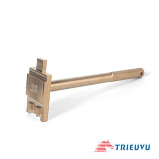 Mở nắp thùng phuy 200 lít (bằng đồng chống nổ)