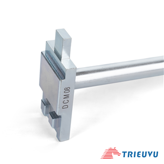 Mở nắp thùng phuy sắt 200 lít