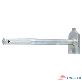 Mở nắp thùng phuy nhựa